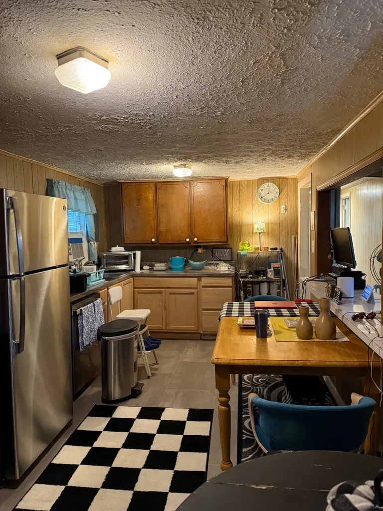 67 Lee Road 16 Auburn AL 36830
