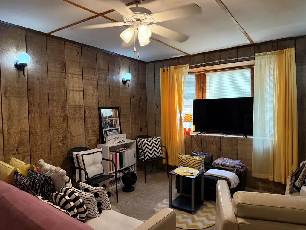 67 Lee Road 16 Auburn AL 36830