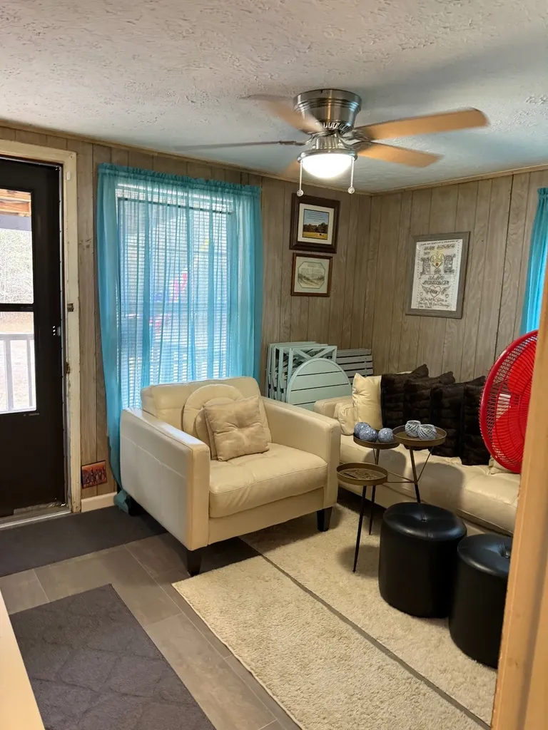 67 Lee Road 16 Auburn AL 36830