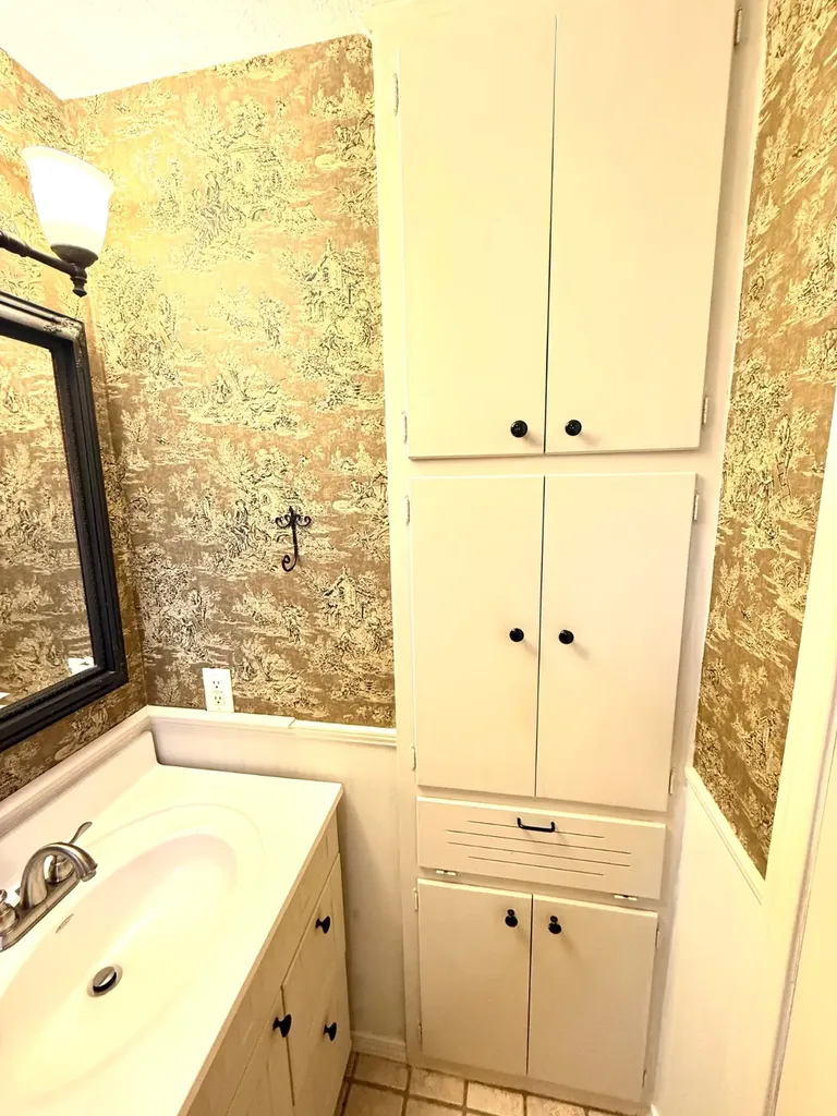 1387 Pine Ridge Road Montgomery AL 36109