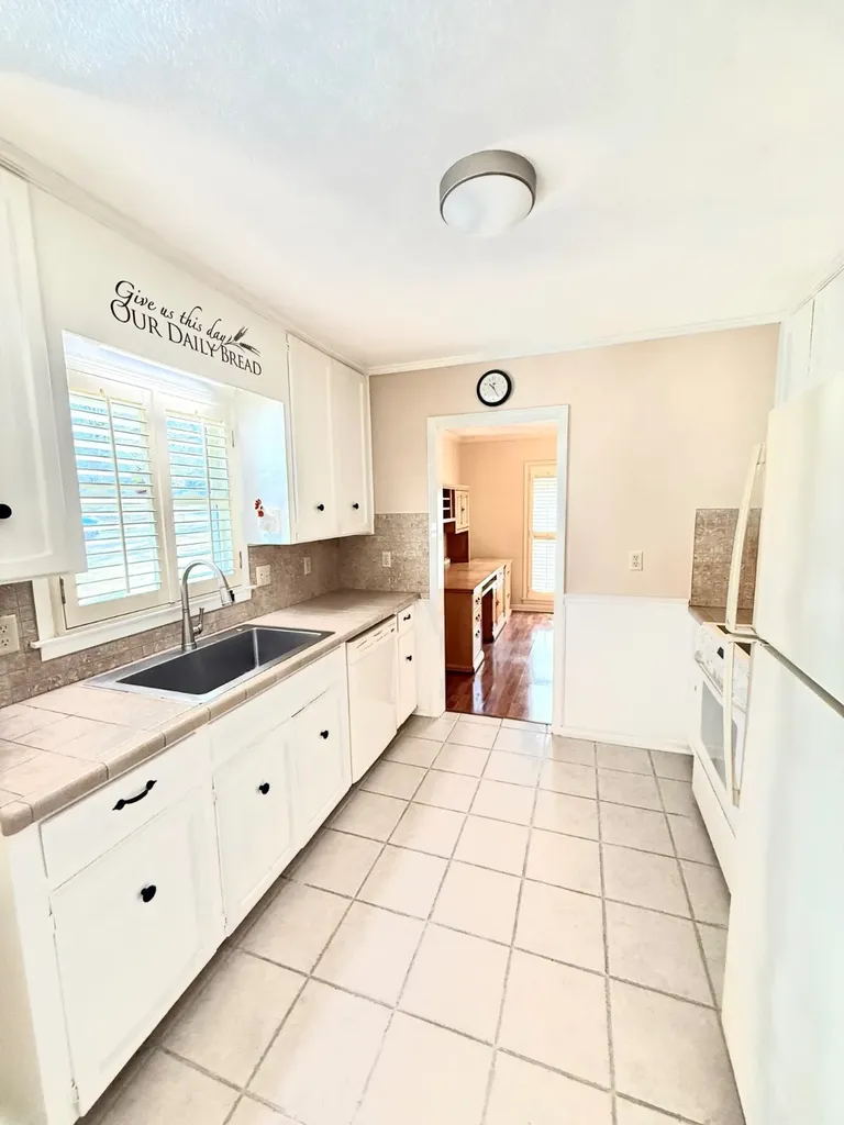 1387 Pine Ridge Road Montgomery AL 36109