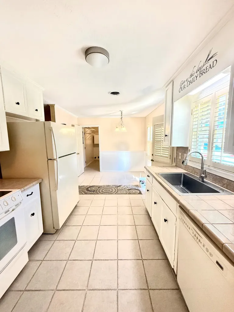 1387 Pine Ridge Road Montgomery AL 36109