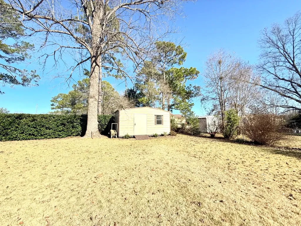 1387 Pine Ridge Road Montgomery AL 36109