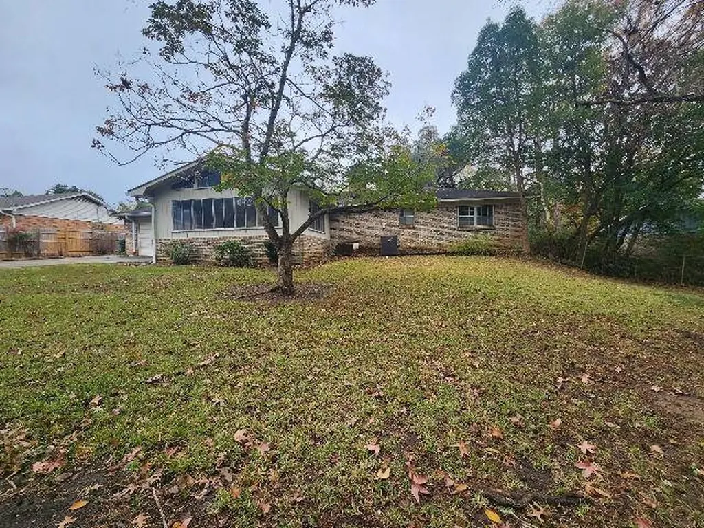 1809 Weaver Drive Eight Mile AL 36613