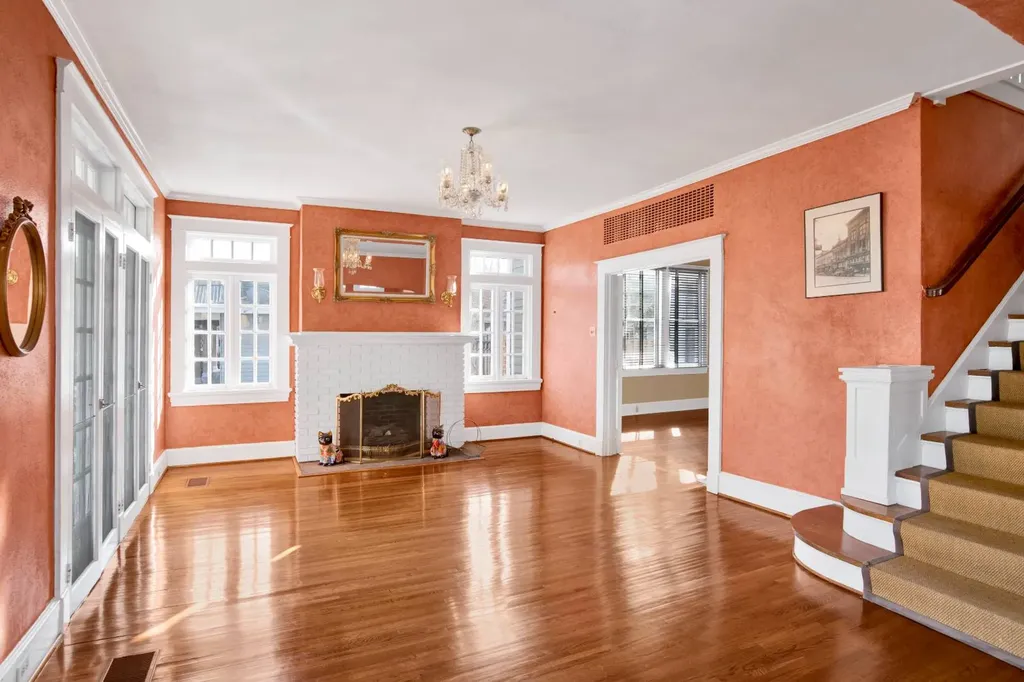 4 Demouy Avenue Mobile AL 36606