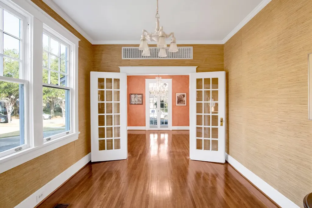 4 Demouy Avenue Mobile AL 36606