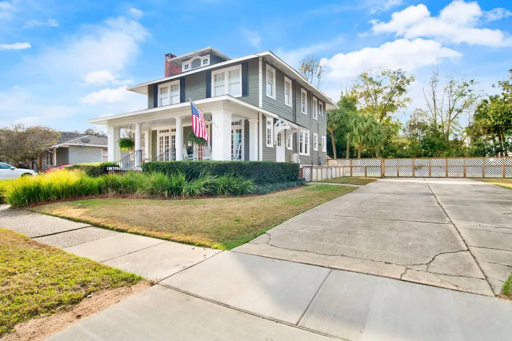 4 Demouy Avenue Mobile AL 36606