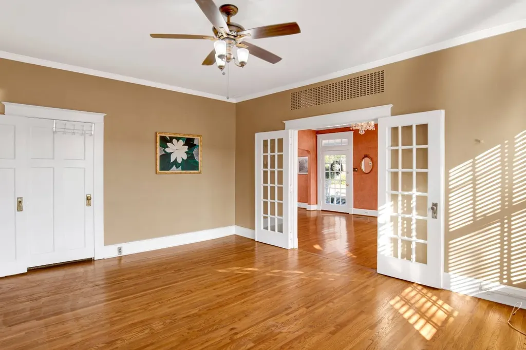 4 Demouy Avenue Mobile AL 36606