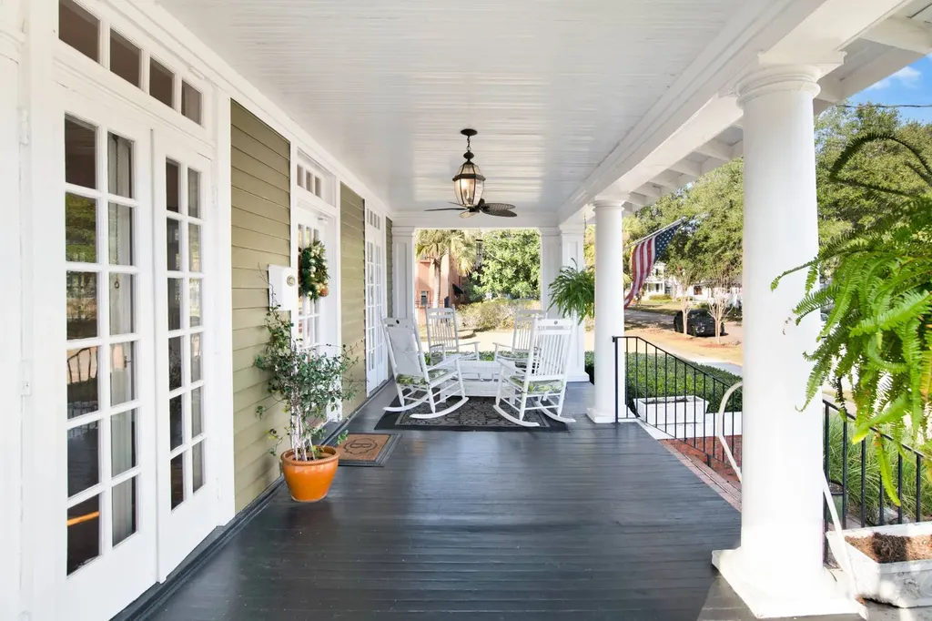 4 Demouy Avenue Mobile AL 36606