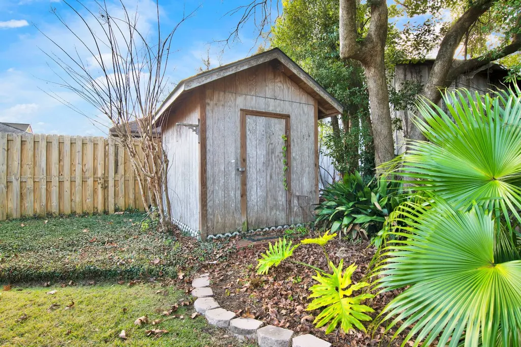 4 Demouy Avenue Mobile AL 36606