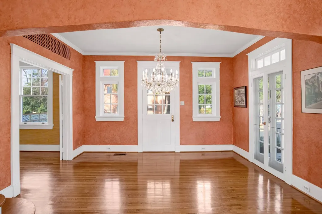 4 Demouy Avenue Mobile AL 36606