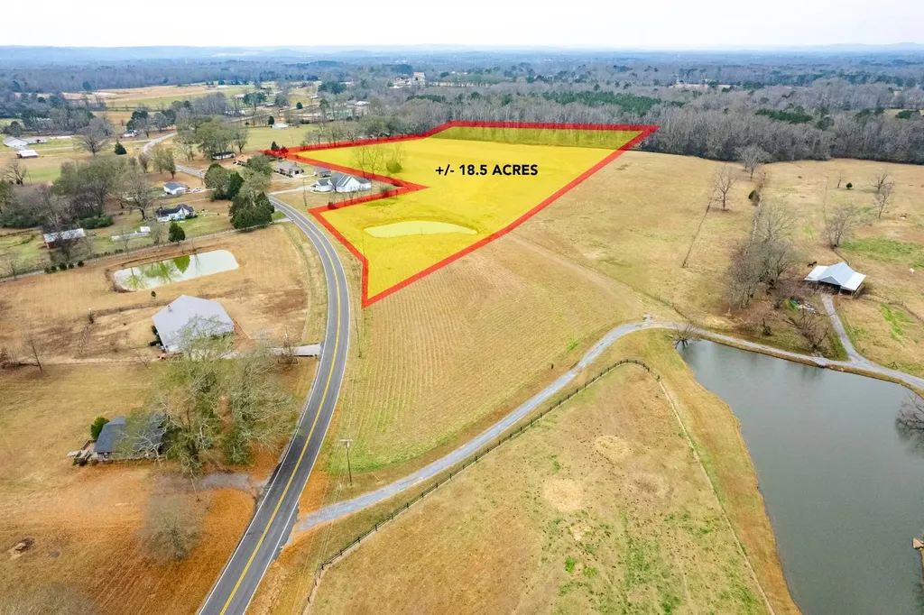 18.5 Acres Barkley Bridge Road Hartselle AL 35640