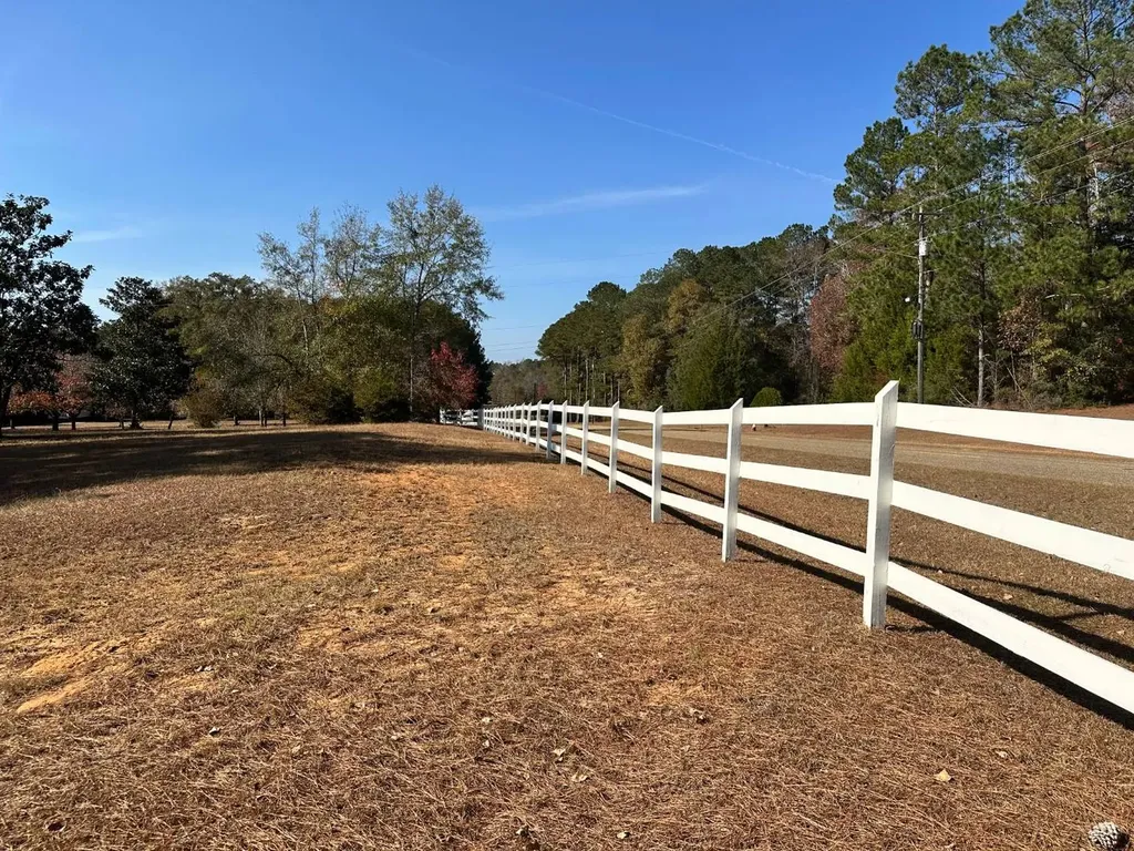 2331 Jernigan Road Ozark AL 36360