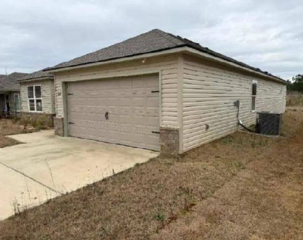 2245 West Middlebrooke Crossing Odenville AL 35120