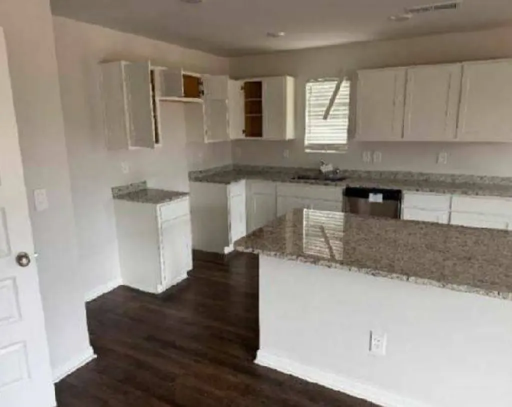 2245 West Middlebrooke Crossing Odenville AL 35120