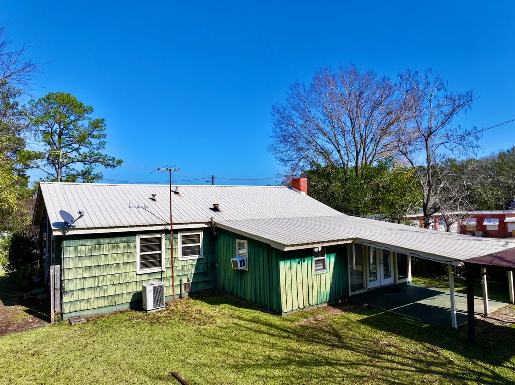 131 Fairview Circle Jackson AL 36545