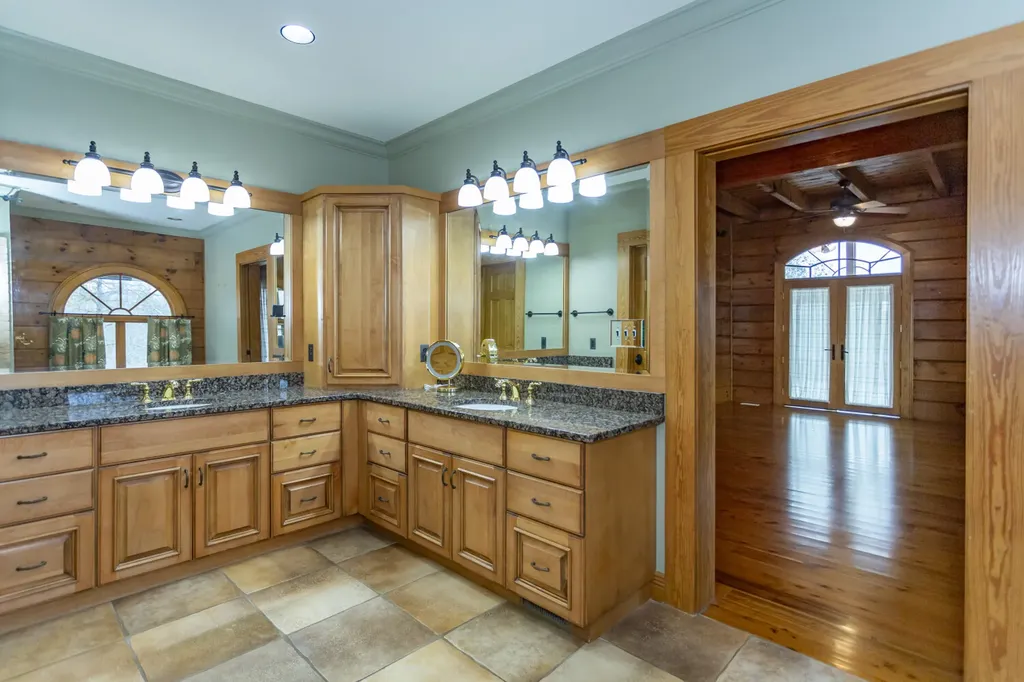 2307 Highway 331 Chelsea AL 35043