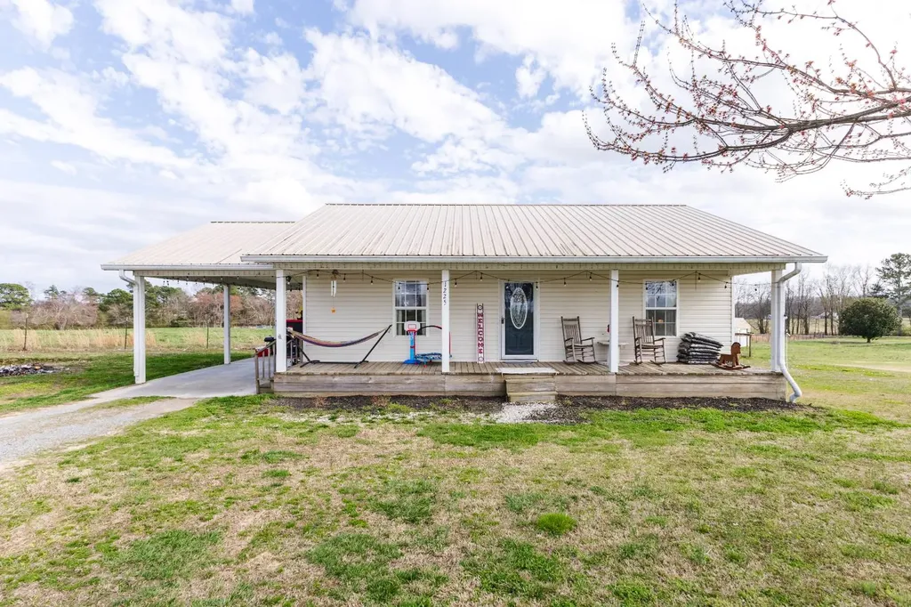 1225 Carissa Road Sylvania AL 35988