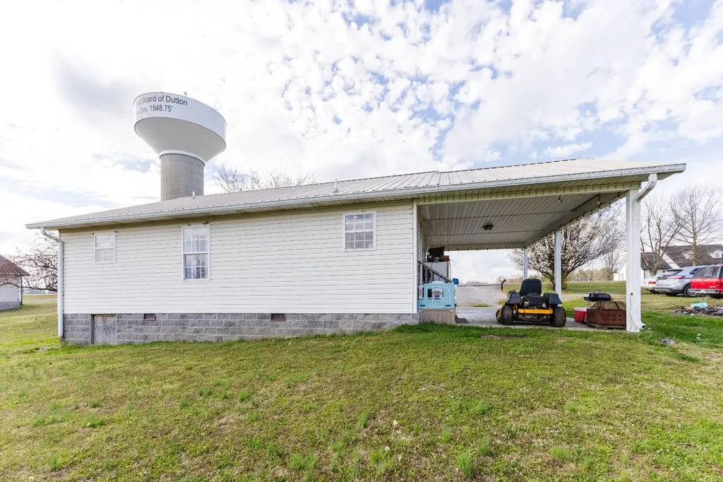 1225 Carissa Road Sylvania AL 35988
