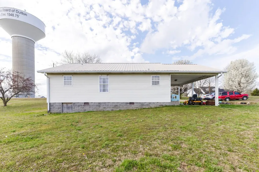 1225 Carissa Road Sylvania AL 35988