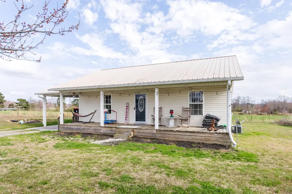 1225 Carissa Road Sylvania AL 35988