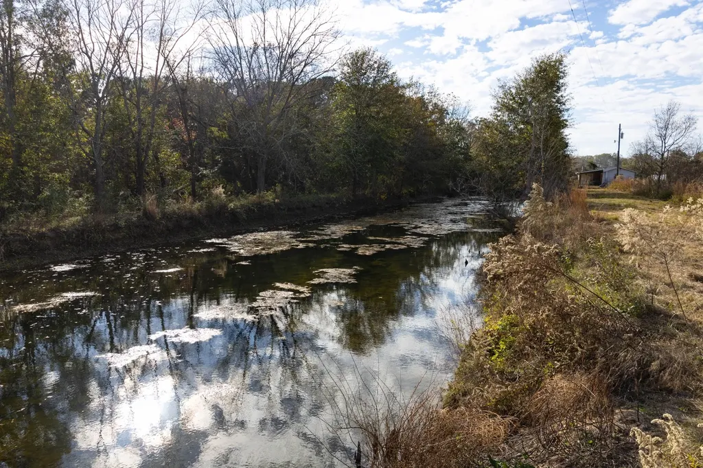 180 Branton Road Taylor AL 36301