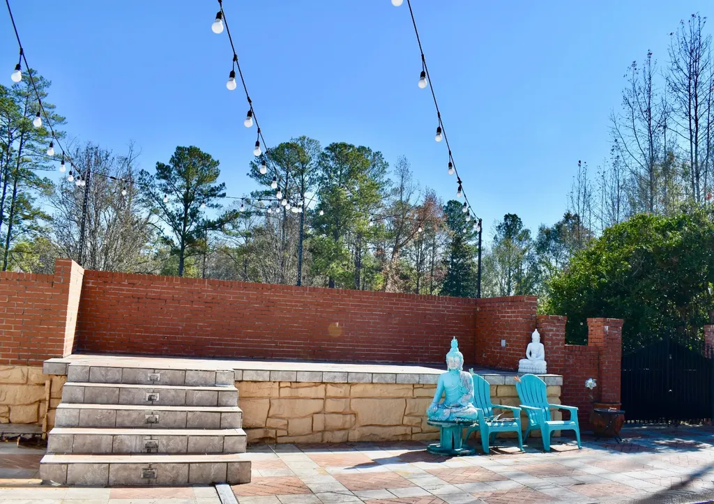 13215 Highway 43 Linden AL 36748