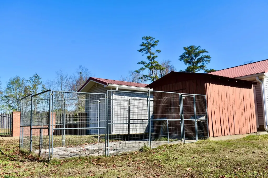 13215 Highway 43 Linden AL 36748