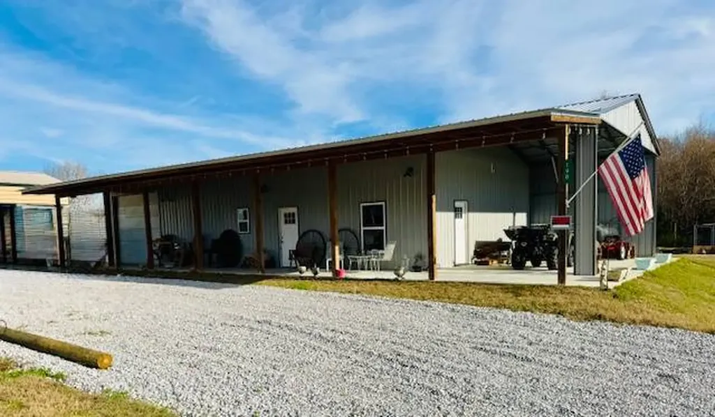 172 Beach Road Camden AL 36726
