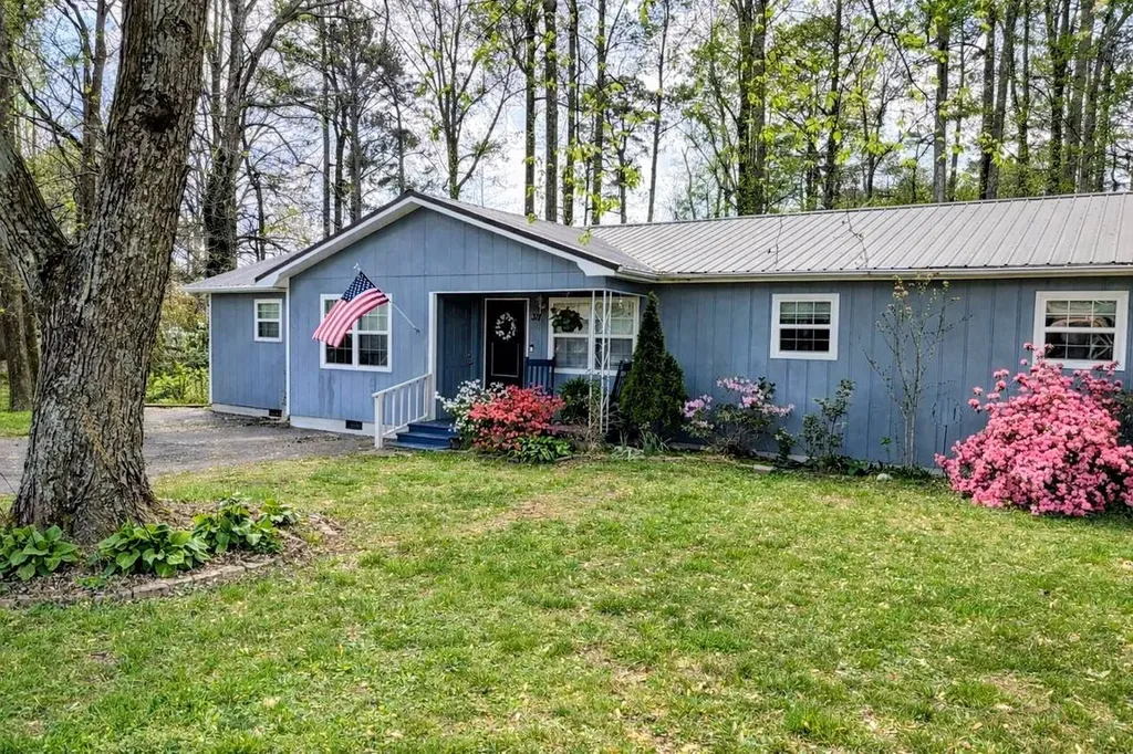 311 Wann Circle Pisgah AL 35765