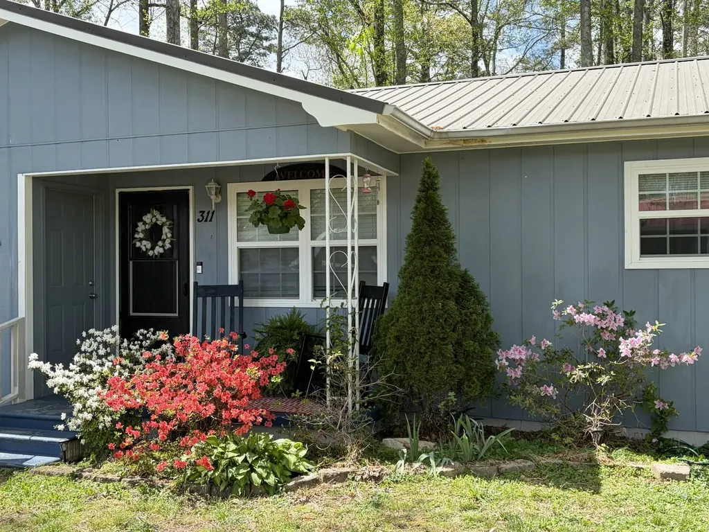 311 Wann Circle Pisgah AL 35765
