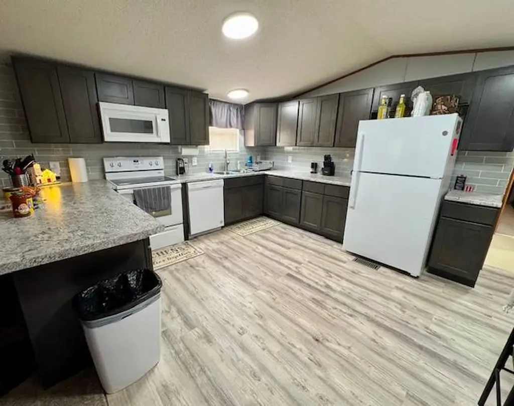 150 Beach Road Camden AL 36726