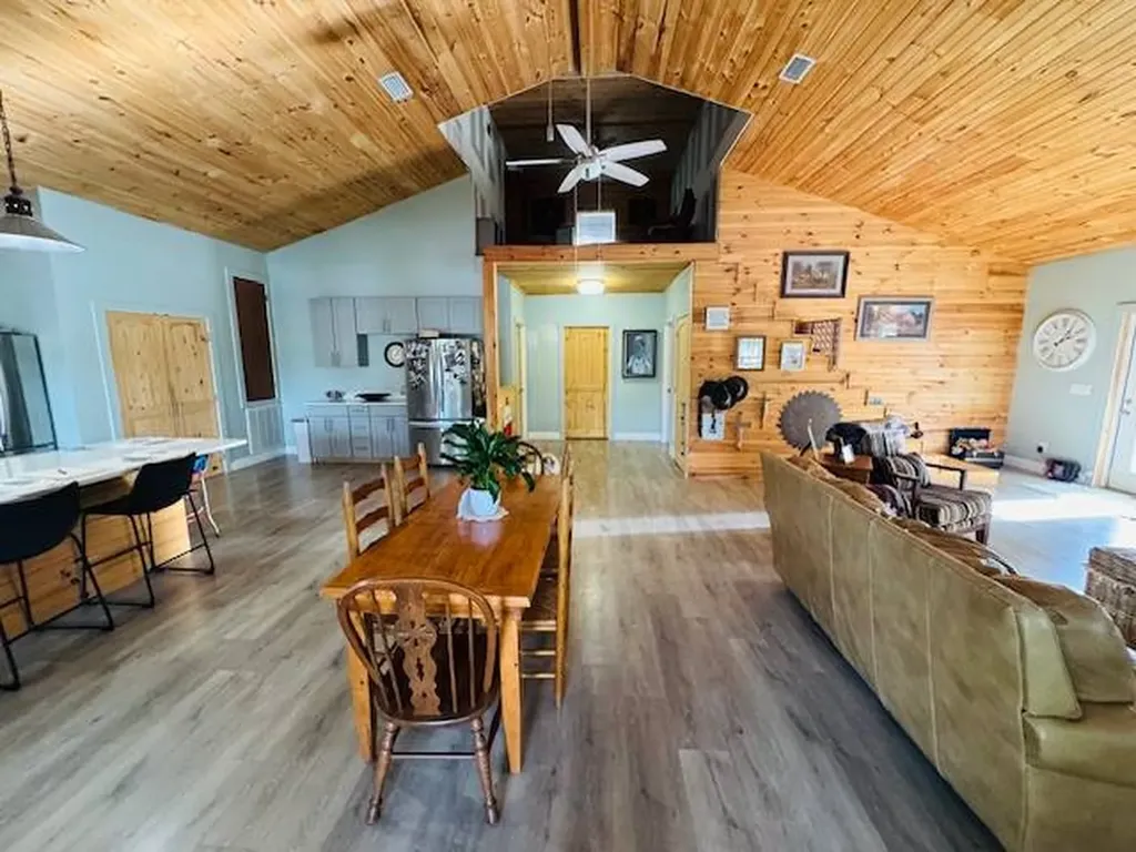 195 Beach Road Camden AL 36726