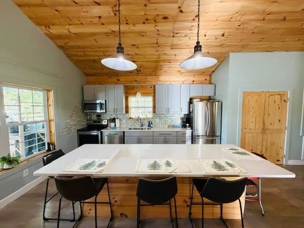 195 Beach Road Camden AL 36726