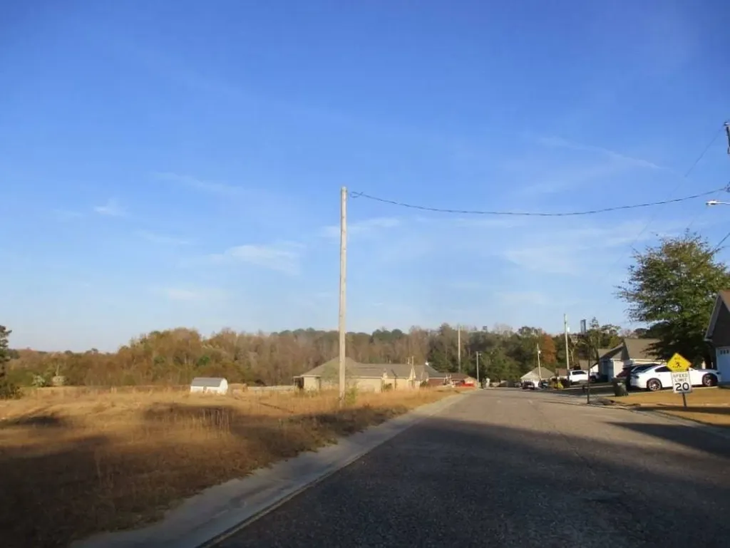 155 Searcy Lane Clanton AL 35045