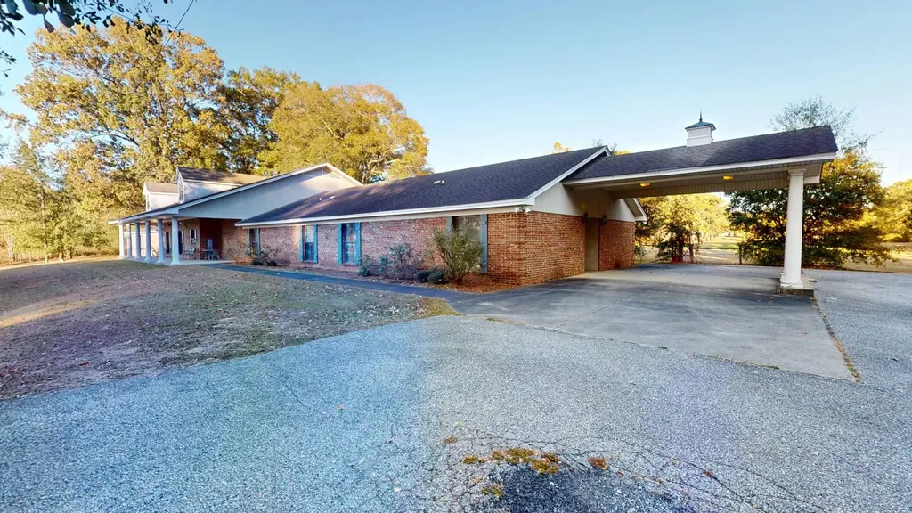 370 Roy Beall Drive Luverne AL 36049