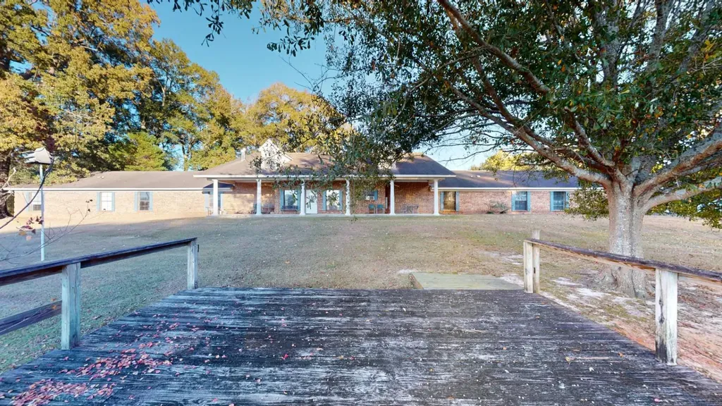 370 Roy Beall Drive Luverne AL 36049