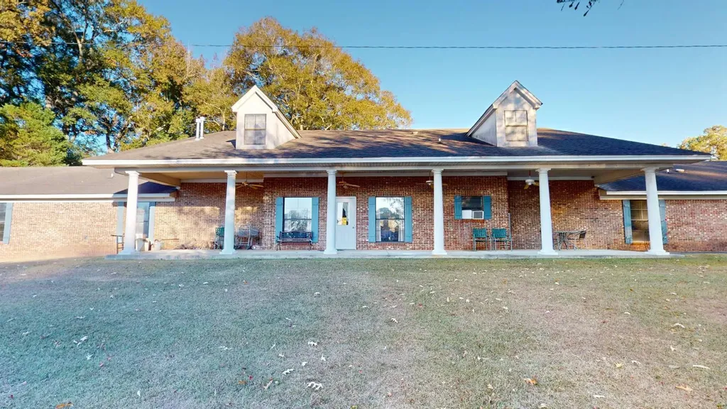 370 Roy Beall Drive Luverne AL 36049