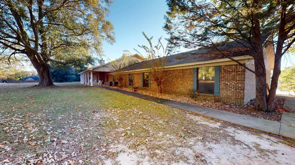 370 Roy Beall Drive Luverne AL 36049