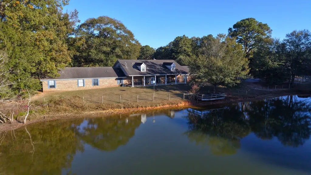 370 Roy Beall Drive Luverne AL 36049