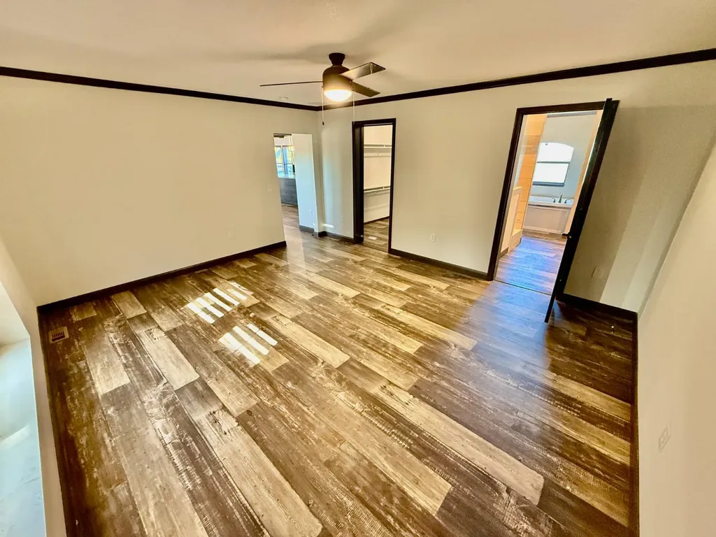 1 Co Highway 78 Russellville AL 35654