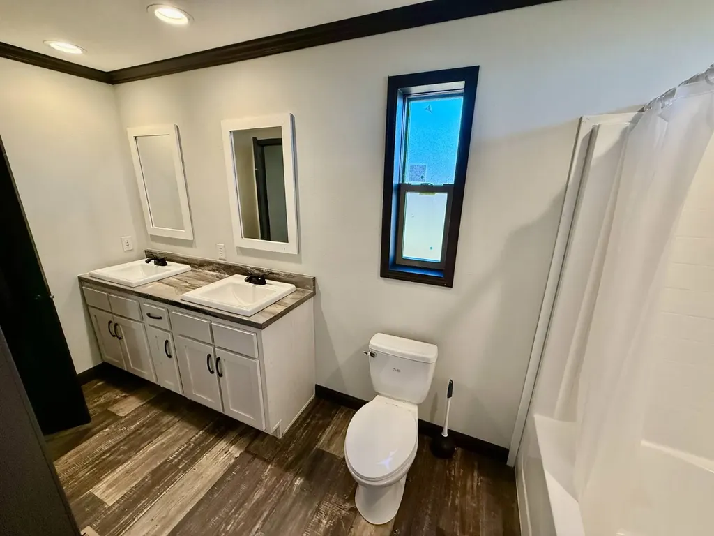 1 Co Highway 78 Russellville AL 35654