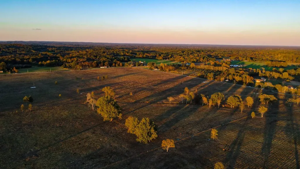 1 Co Highway 78 Russellville AL 35654