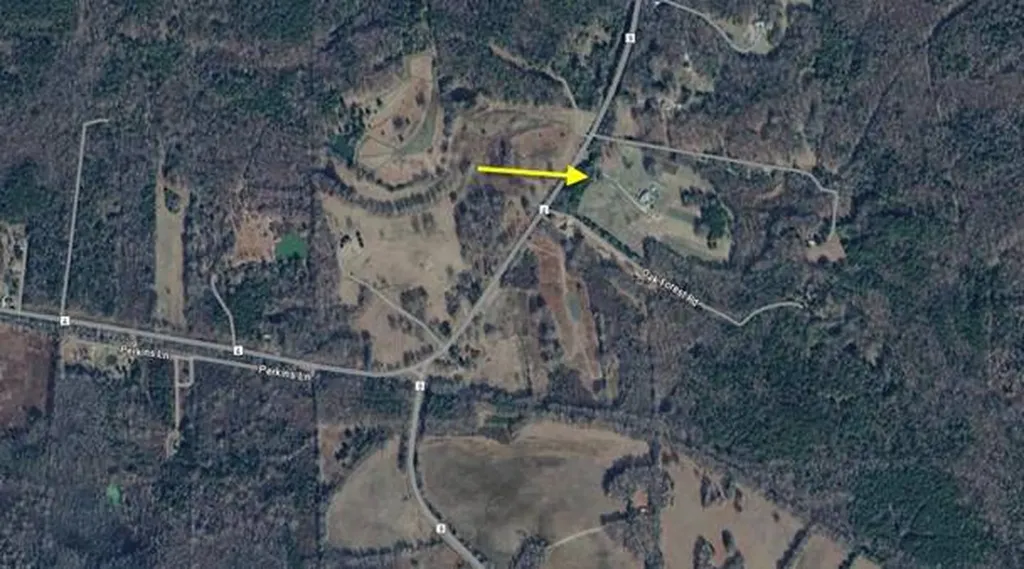 16123 County Road 9 Fitzpatrick AL 36029