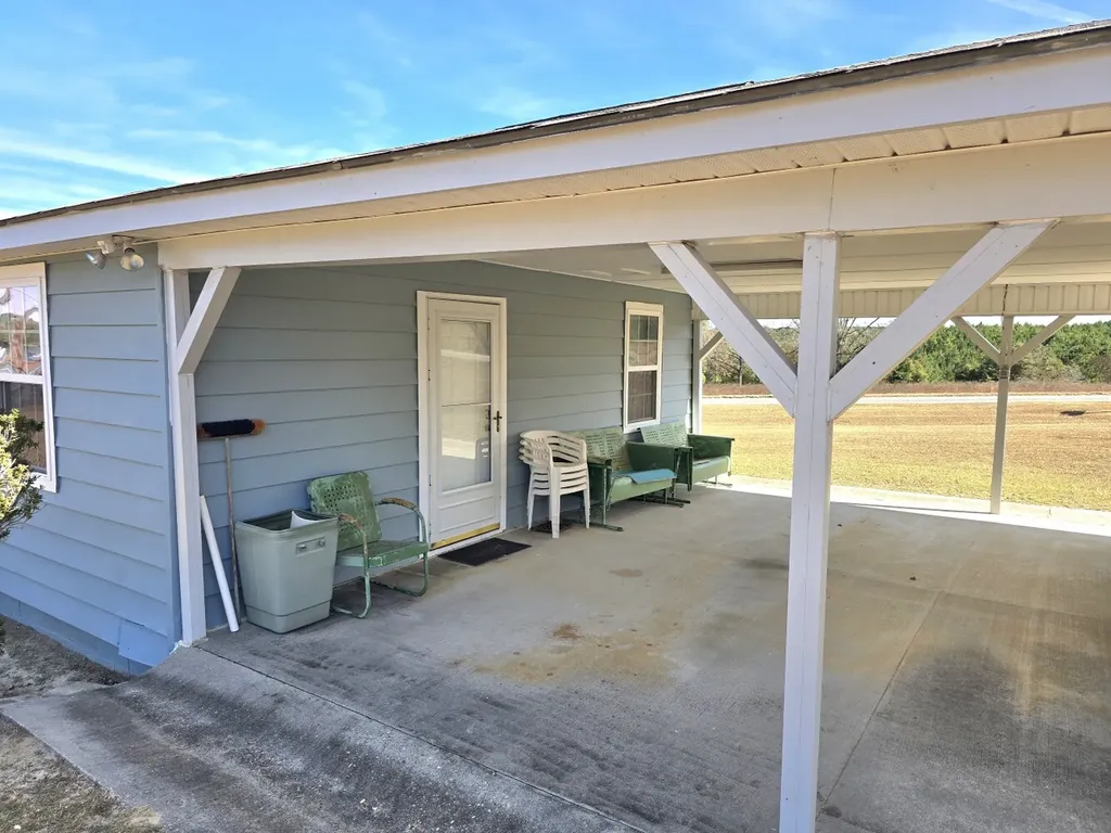 1228 River Road Ariton AL 36311