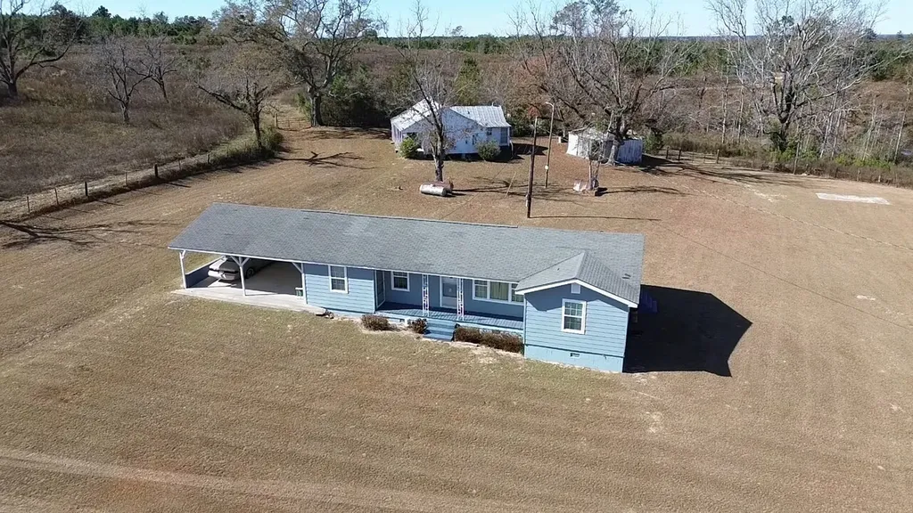 1228 River Road Ariton AL 36311