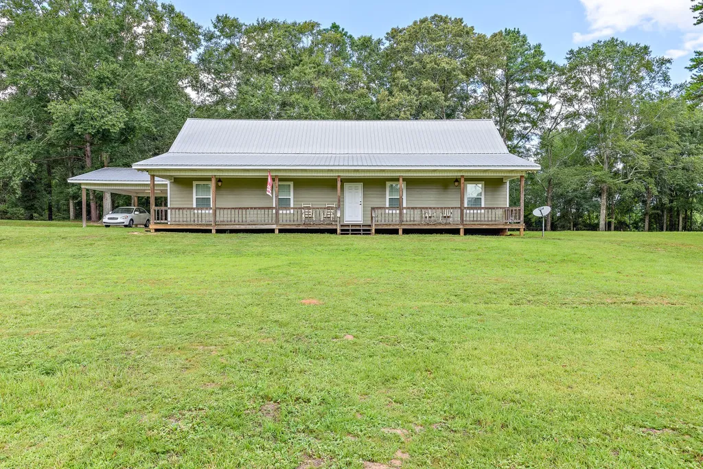 927 Highway 166 Elba AL 36323