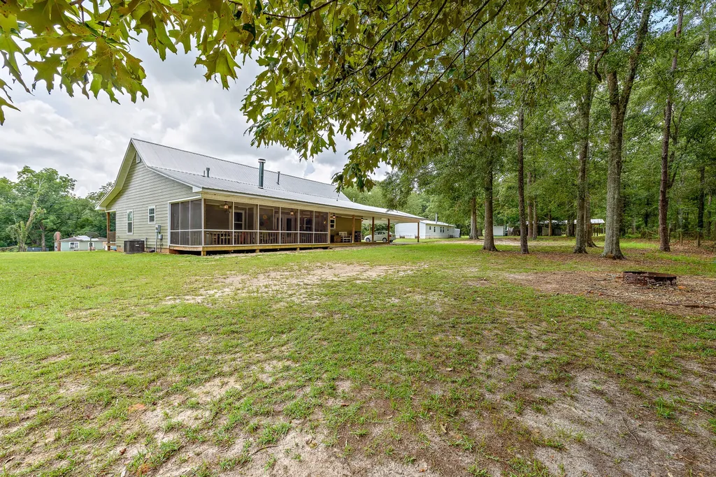 927 Highway 166 Elba AL 36323