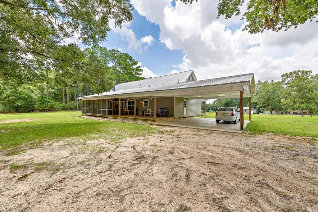 927 Highway 166 Elba AL 36323