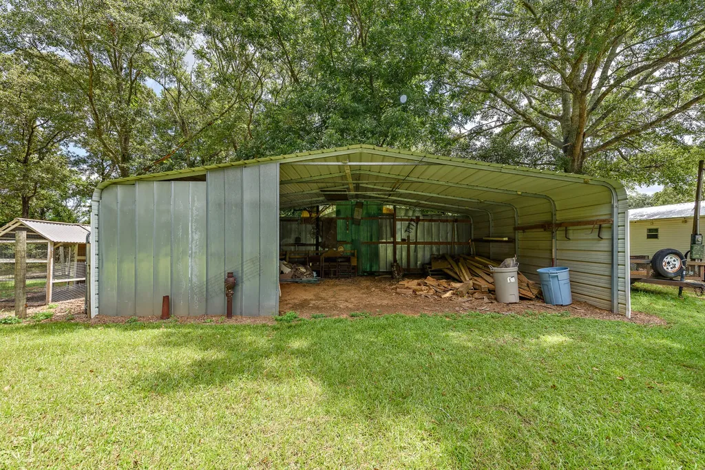 927 Highway 166 Elba AL 36323